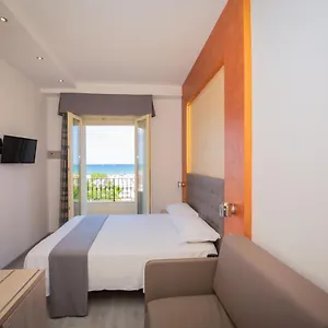 https://hotel-gabbiano.emilia-romagnahotels.net