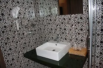 Igiban Hotel Milánó 3*,
