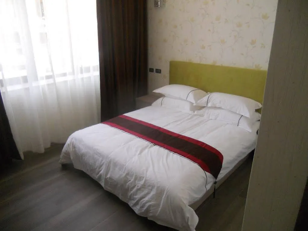 Igiban Hotel Milánó